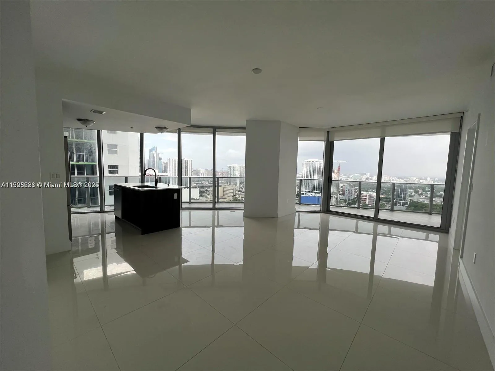 488 NE 18th St # 3100, Miami FL 33132