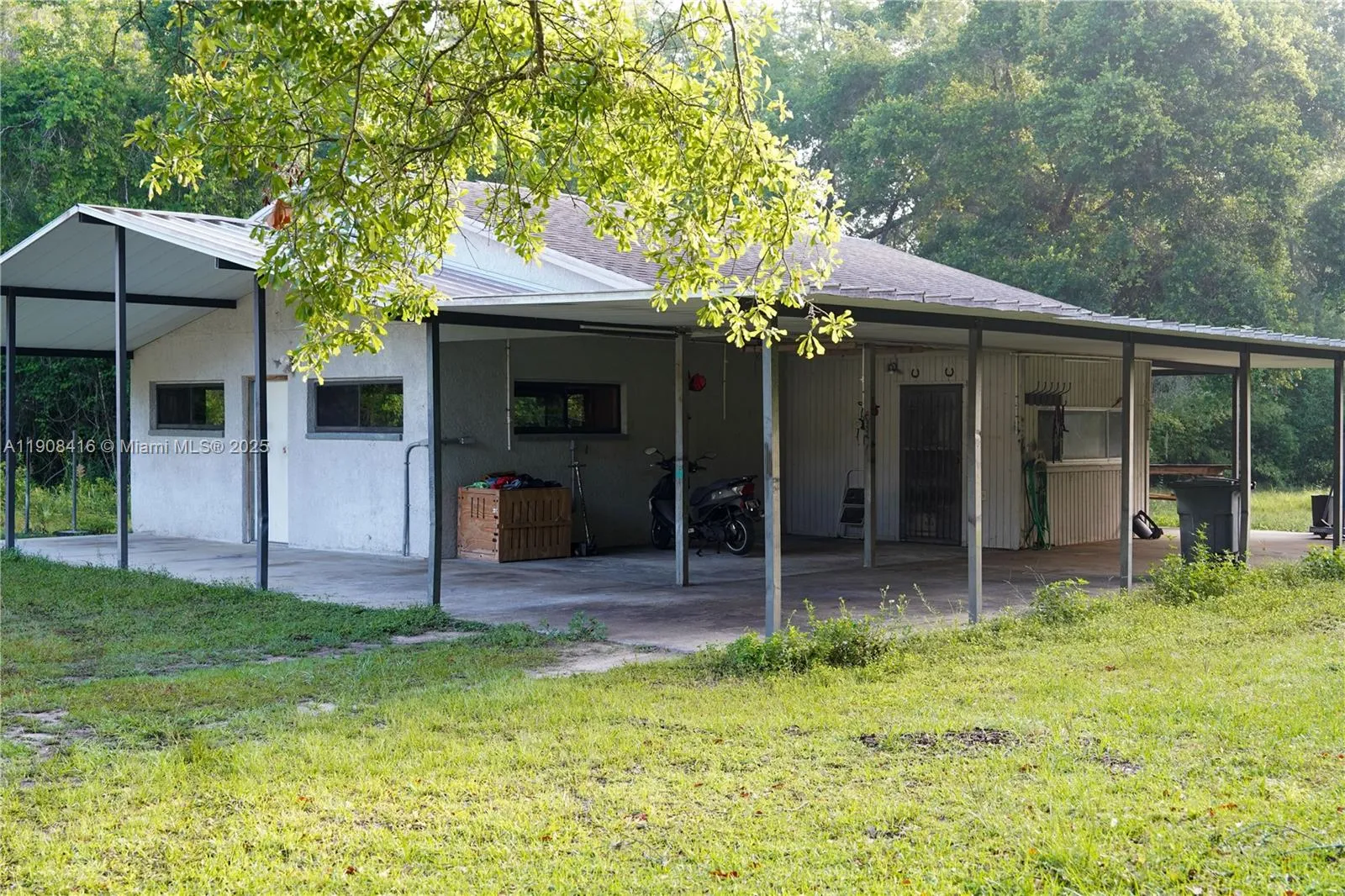 3140 Crum Rd, Other City - In The State Of Florida FL 34604