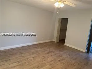 3571 Inverrary Dr # 403, Lauderhill FL 33319