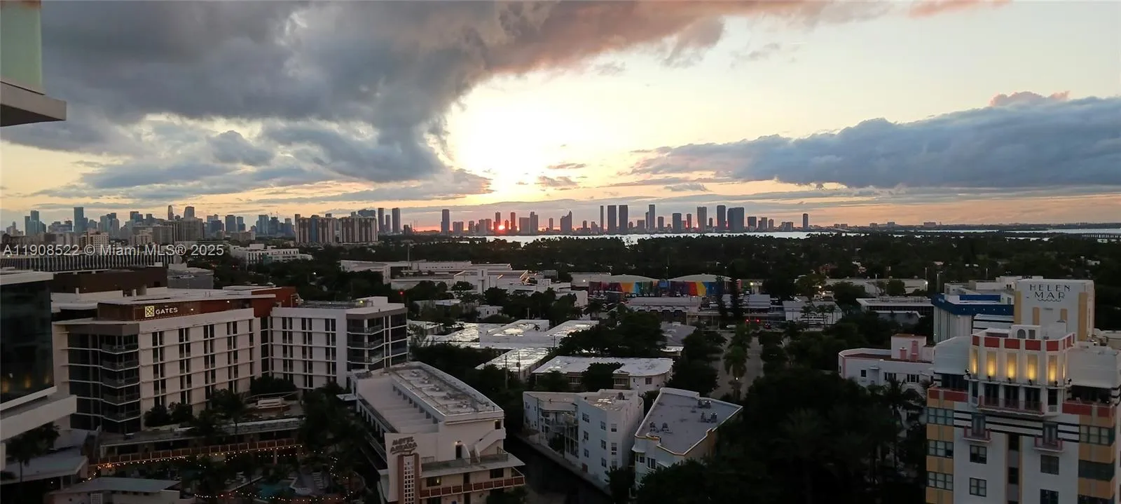 2401 Collins Ave # 1708, Miami Beach FL 33140
