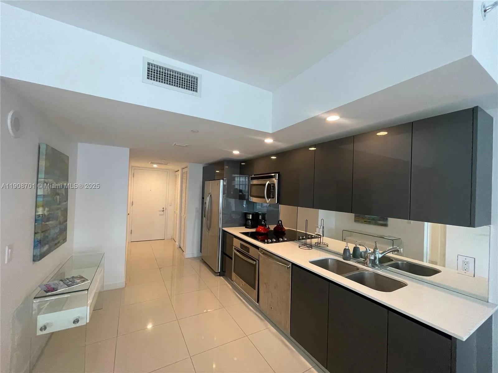 31 SE 6th St # 2503, Miami FL 33131