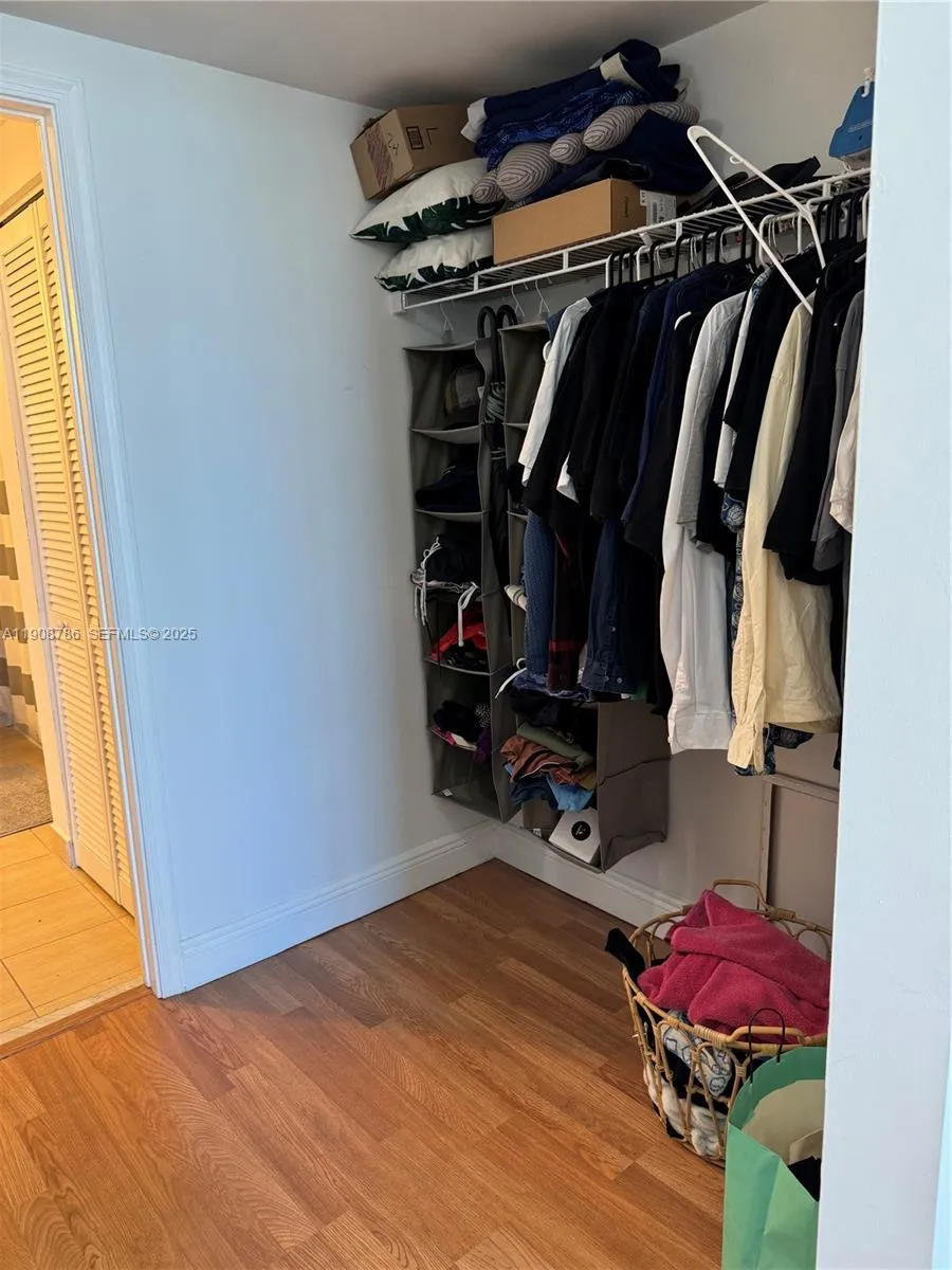 1750 N Bayshore Dr # 2706, Miami FL 33132