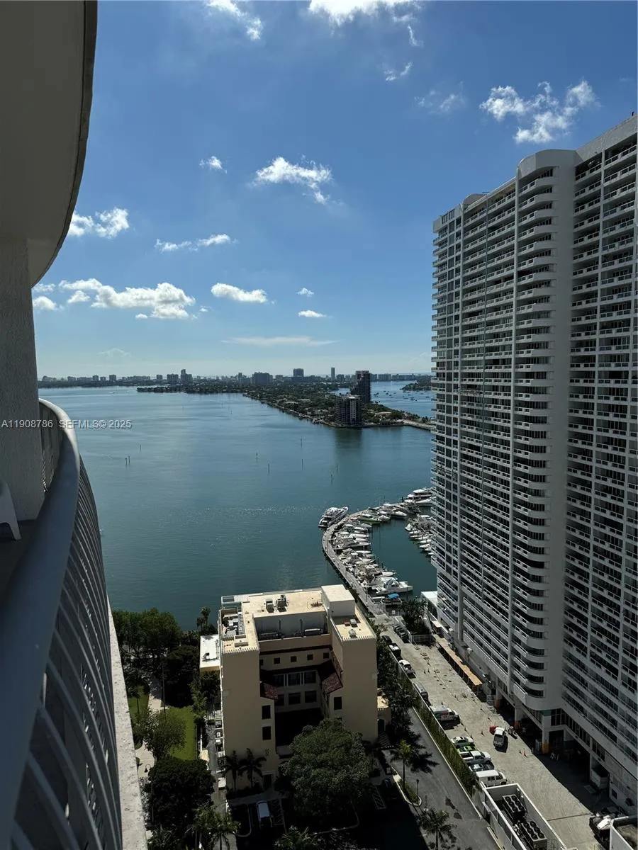1750 N Bayshore Dr # 2706, Miami FL 33132