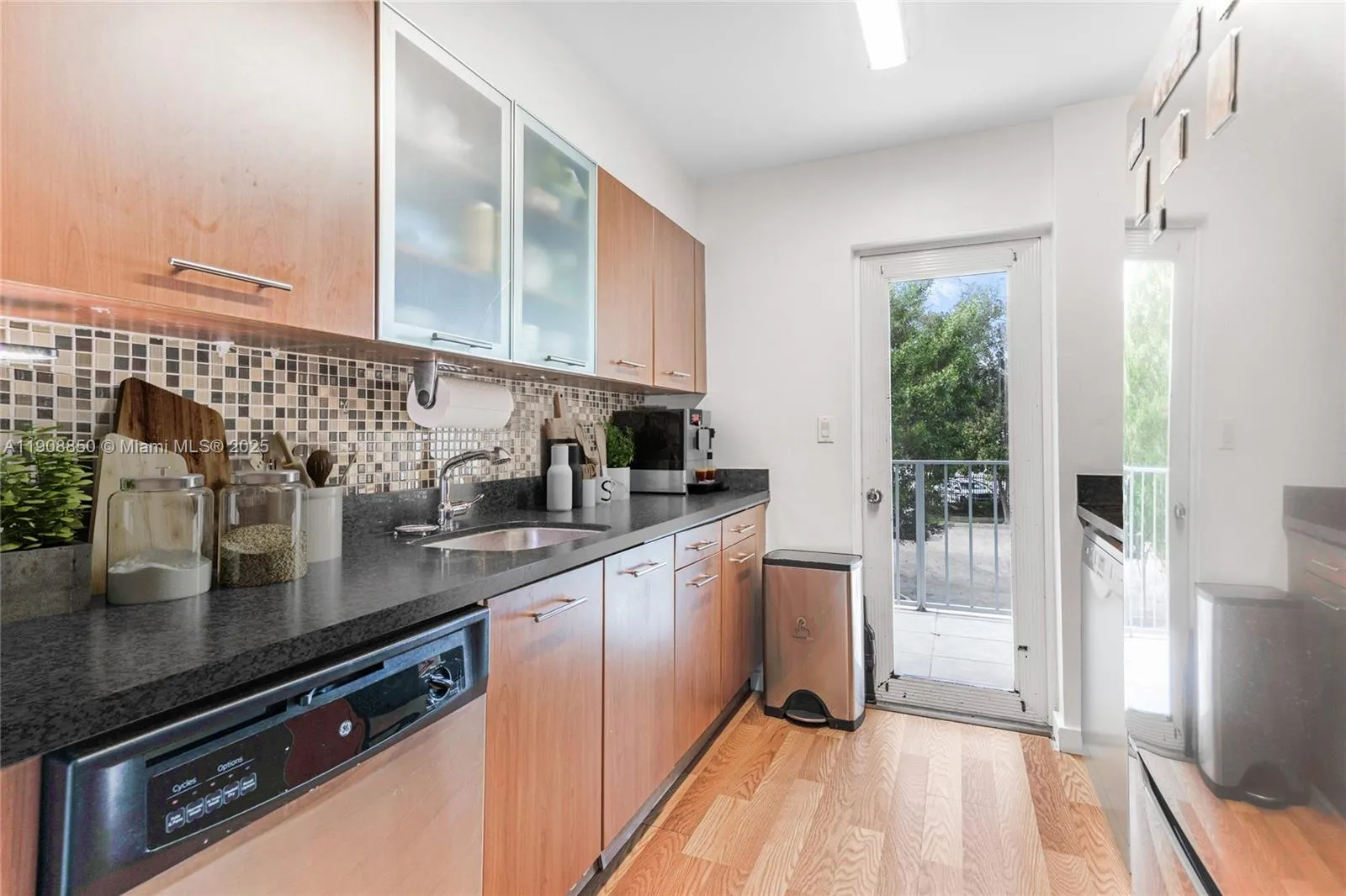 650 NE 64th St, Miami FL 33138