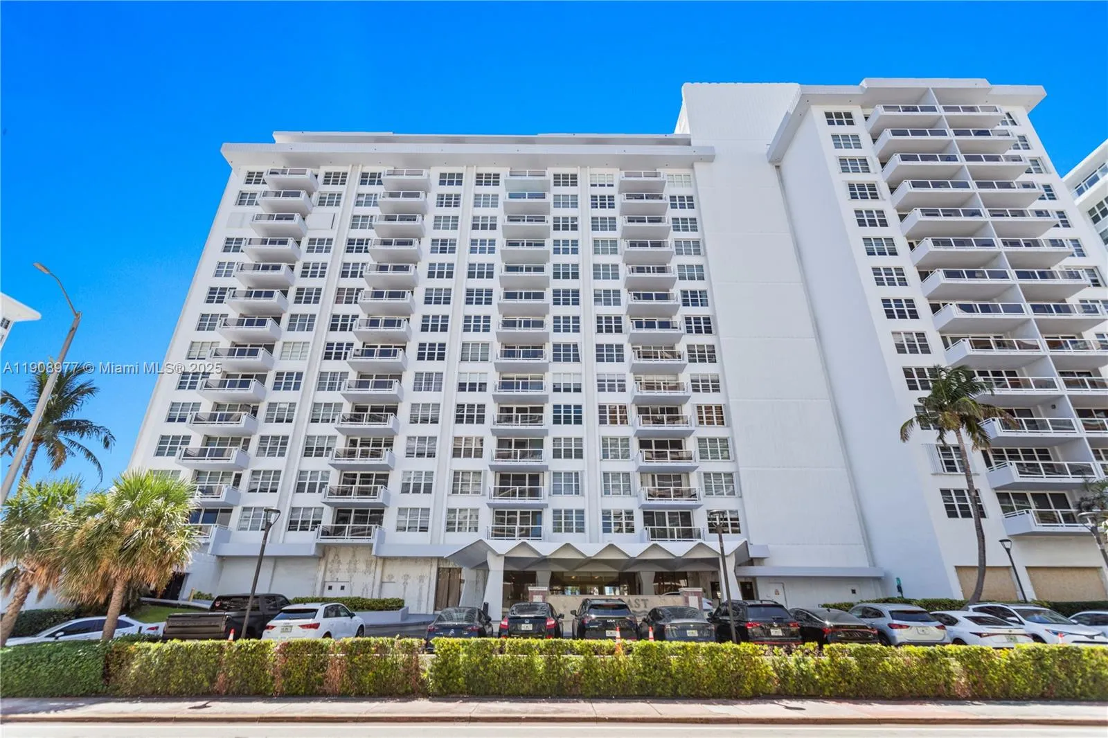 5700 Collins Ave #3A, Miami Beach FL 33140