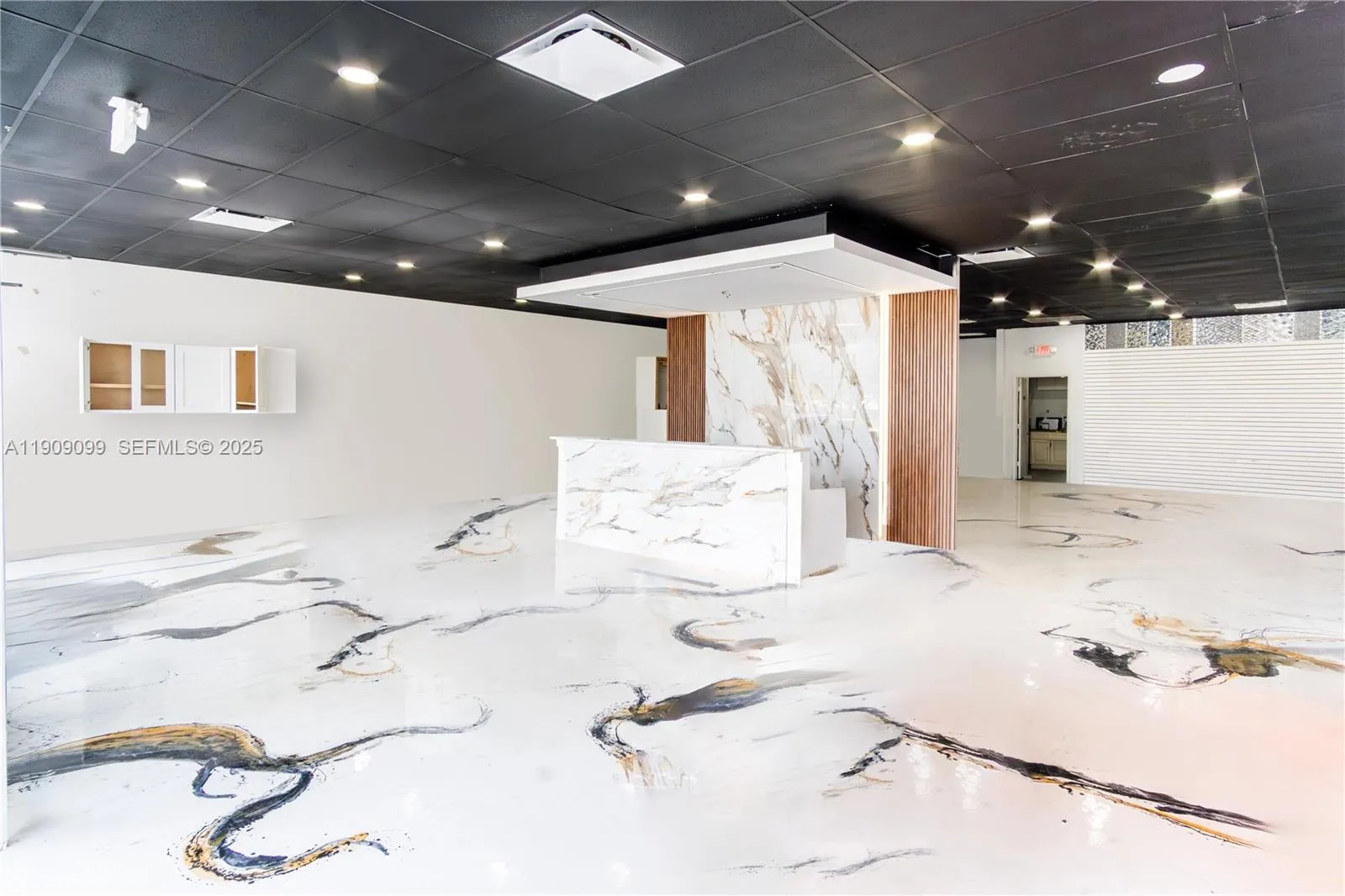 1744 E Commercial Blvd, Fort Lauderdale FL 33334