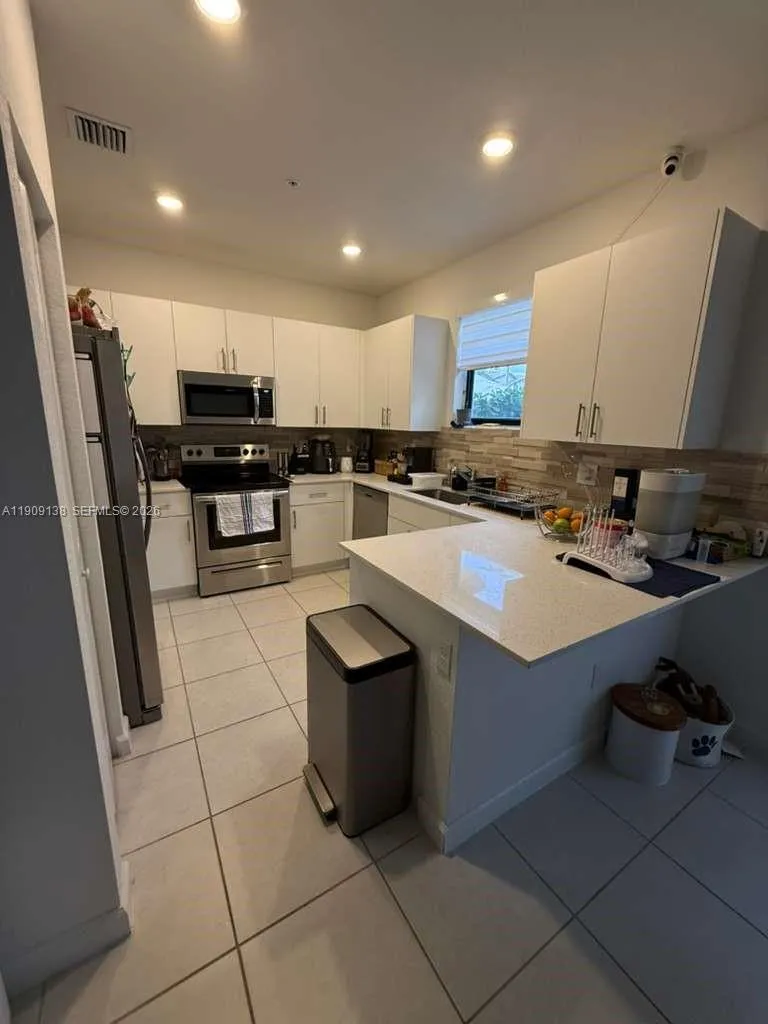 15929 SW 2nd Pl, Pembroke Pines FL 33027