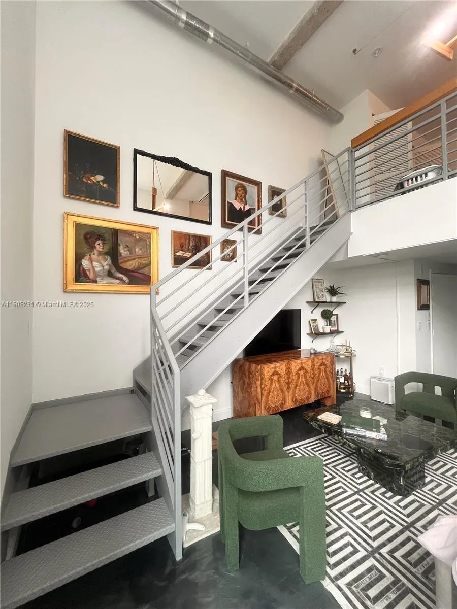 7744 Collins Ave # 17, Miami Beach FL 33141