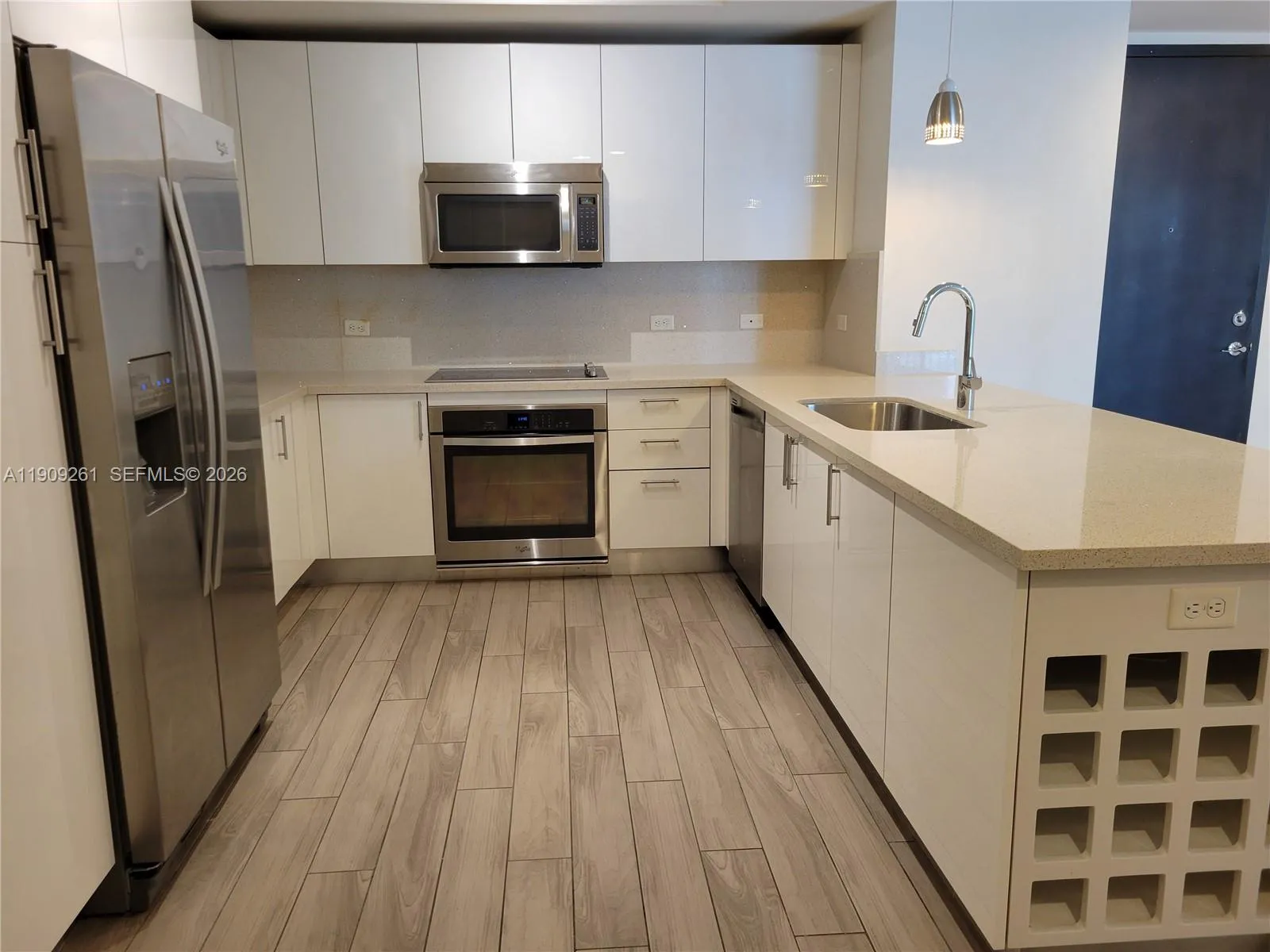 2 bedroom 2 bath for sale at 999 SW 1st Ave # 2016, Miami FL 33130