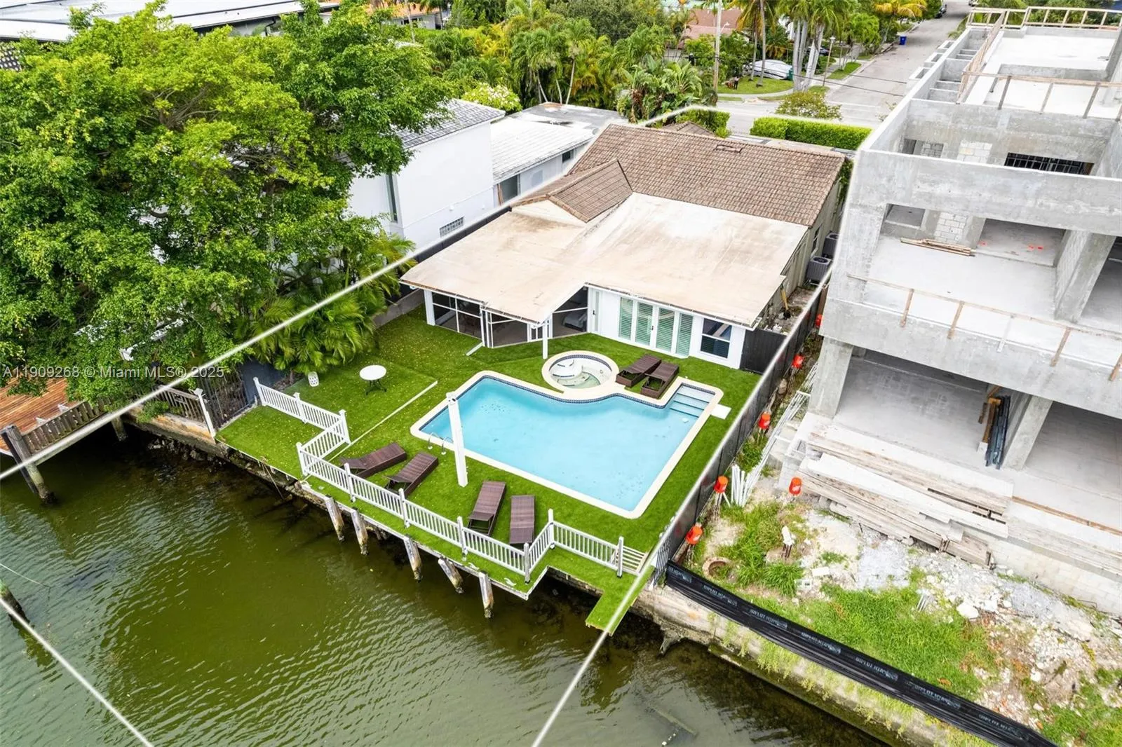 7701 NE 8th Ave, Miami FL 33138