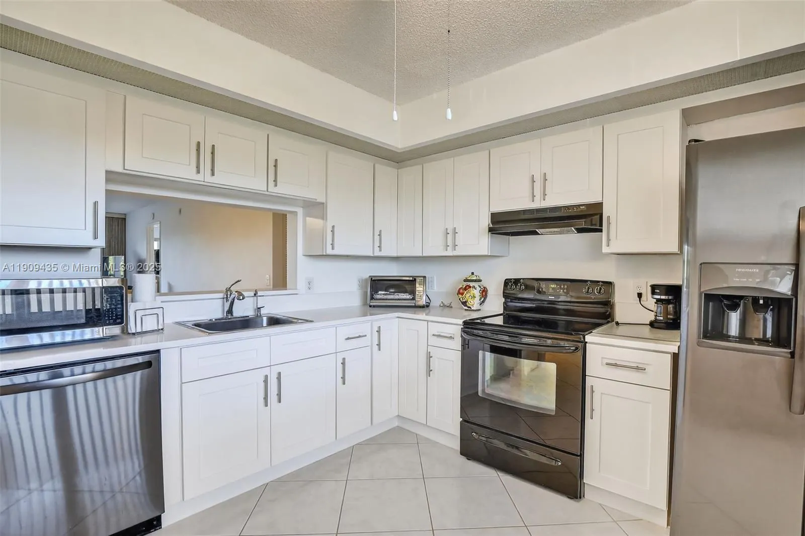 13105 SW 16TH CT # 407L, Pembroke Pines FL 33027
