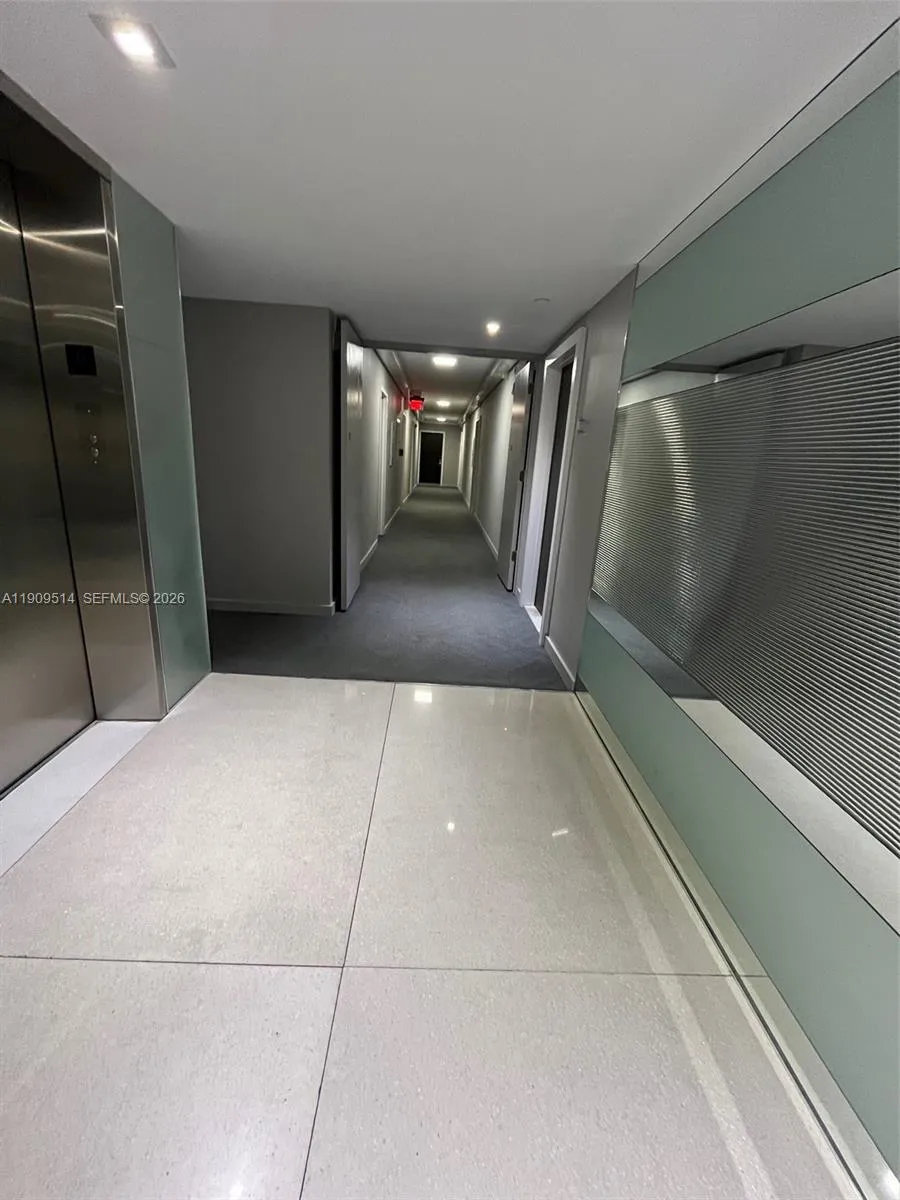 20301 W Country Club Dr # 625, Aventura FL 33180