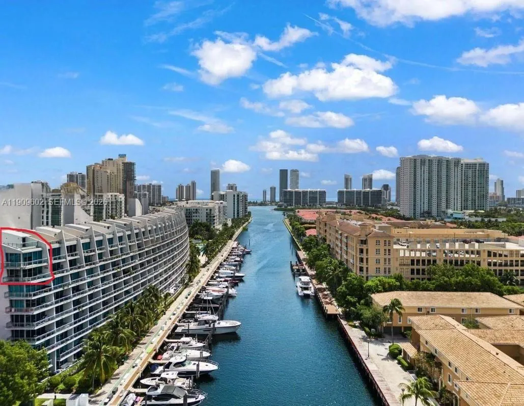 2950 NE 188th St # 501, Aventura FL 33180