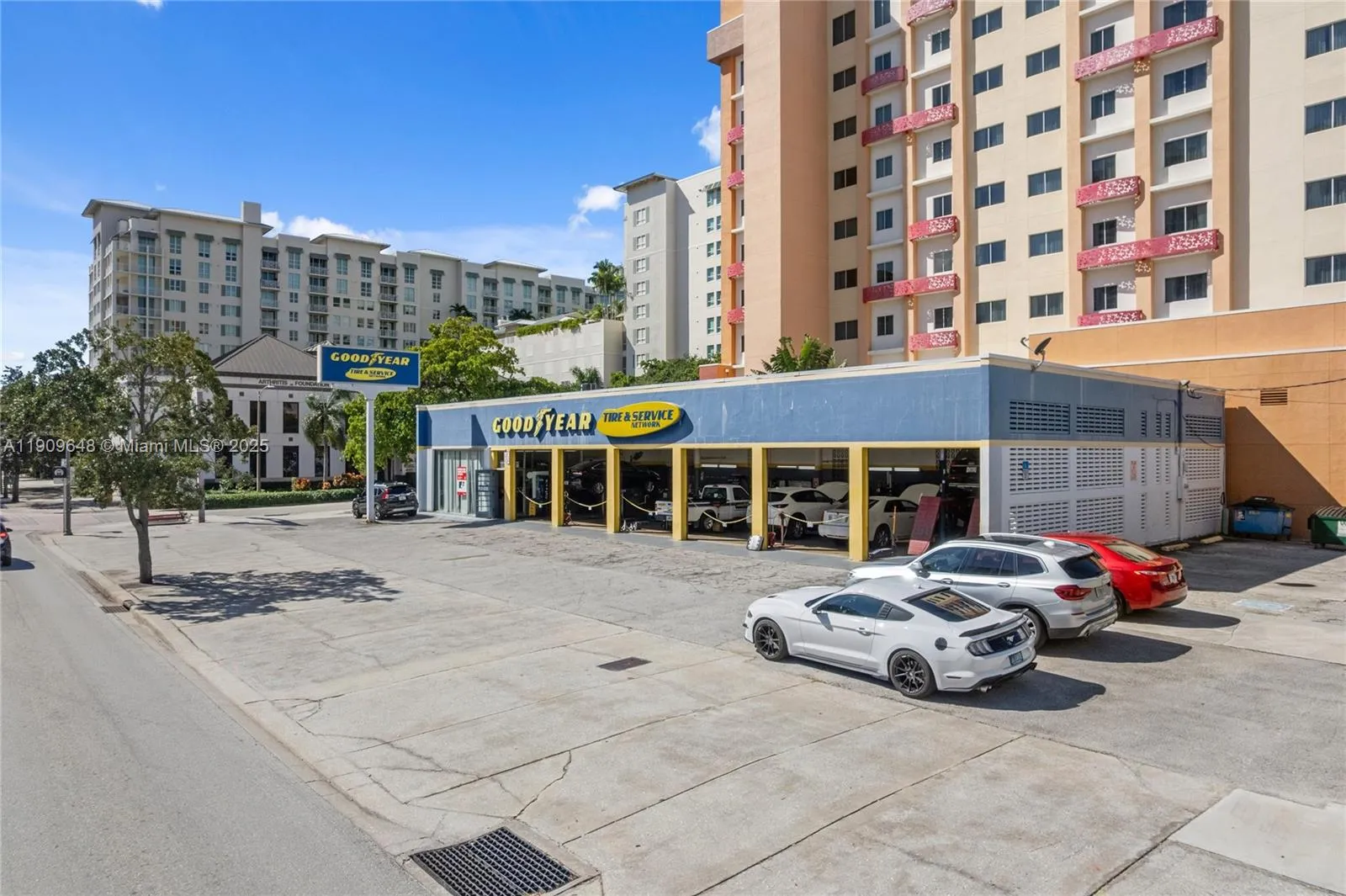 515 S Dixie Hwy, West Palm Beach FL 33401