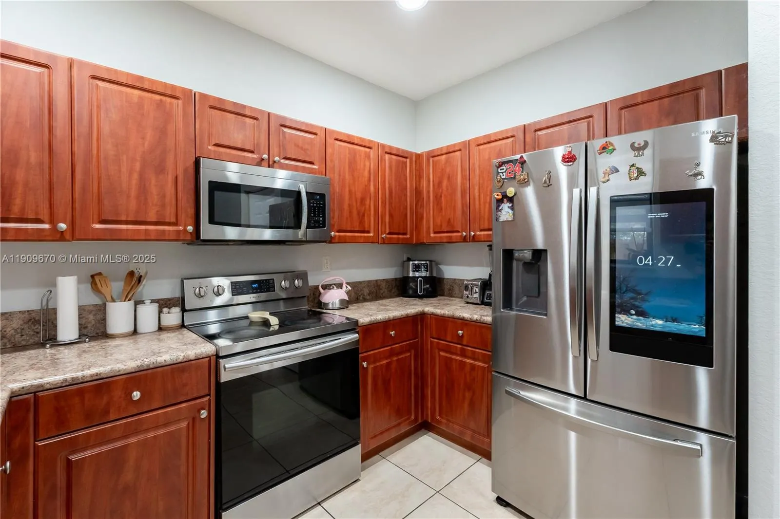 3 bedroom 2 bath for sale at 23716 SW 114th Ct, Homestead FL 33032