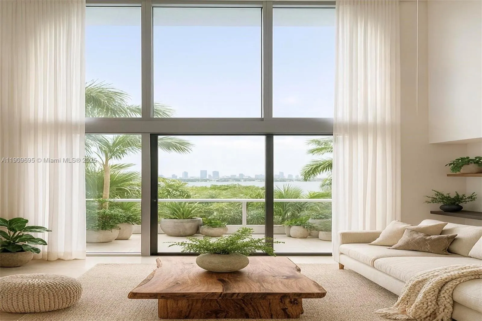 900 Biscayne Blvd # 702, Miami FL 33132