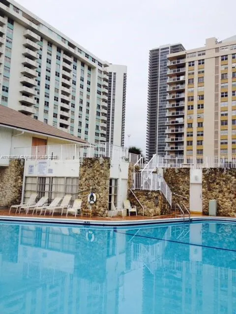 1833 S Ocean Dr # 308, Hallandale Beach FL 33009