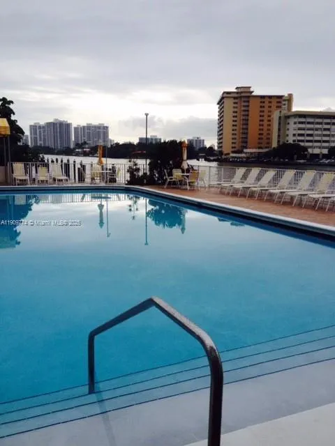 1833 S Ocean Dr # 308, Hallandale Beach FL 33009