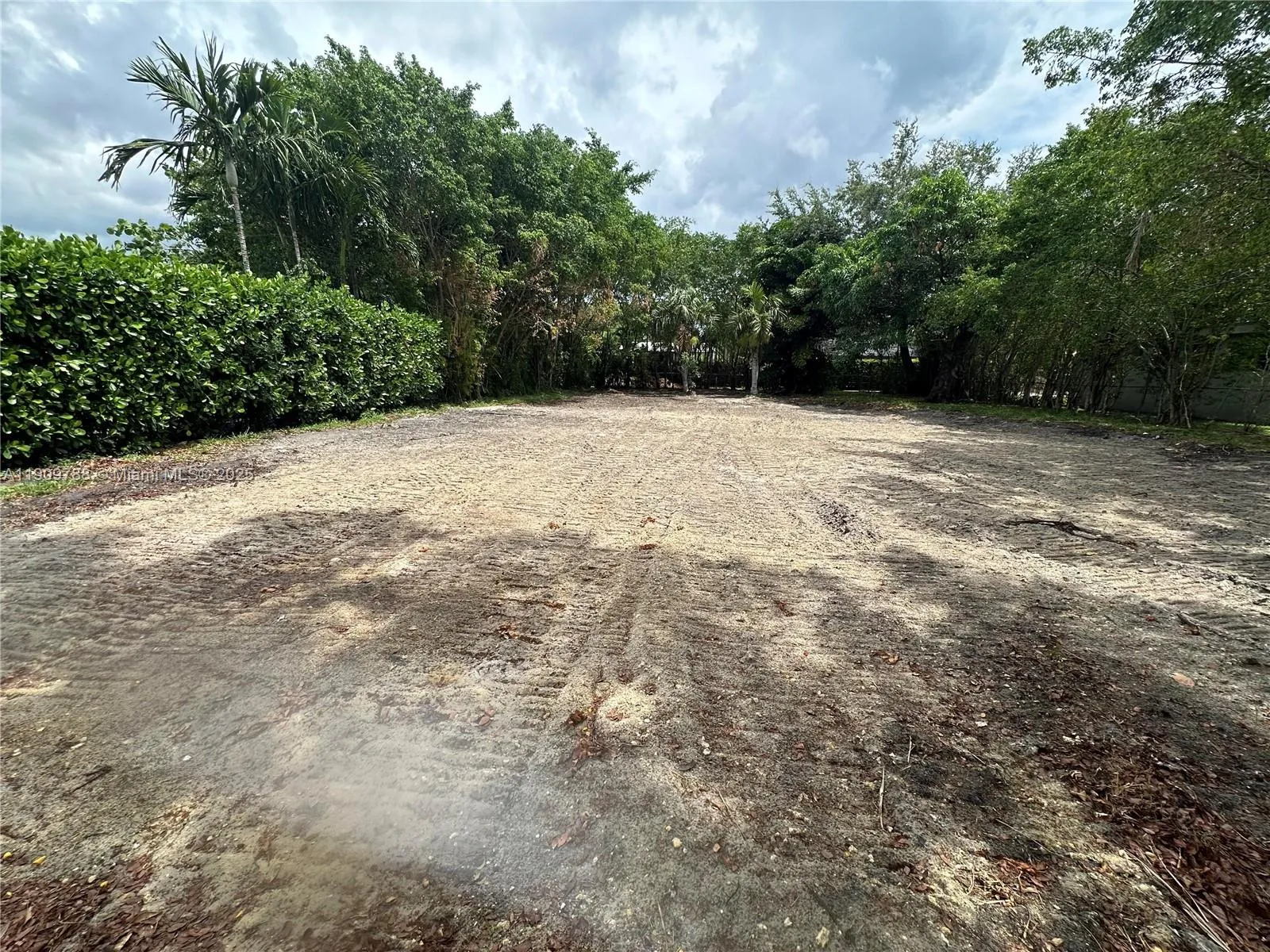 157 NW 104th St, Miami Shores FL 33150