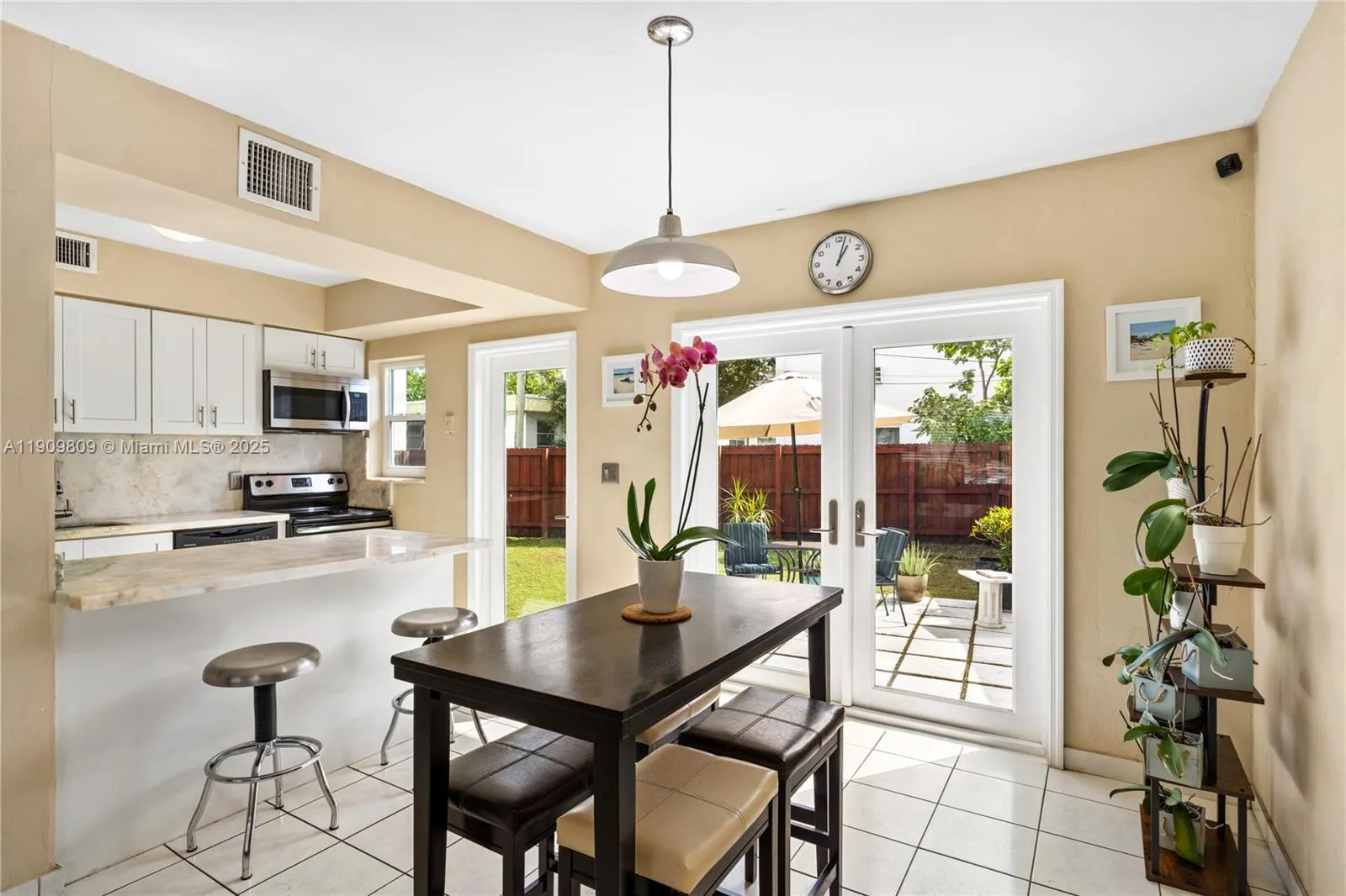 2010 Calais Dr, Miami Beach FL 33141