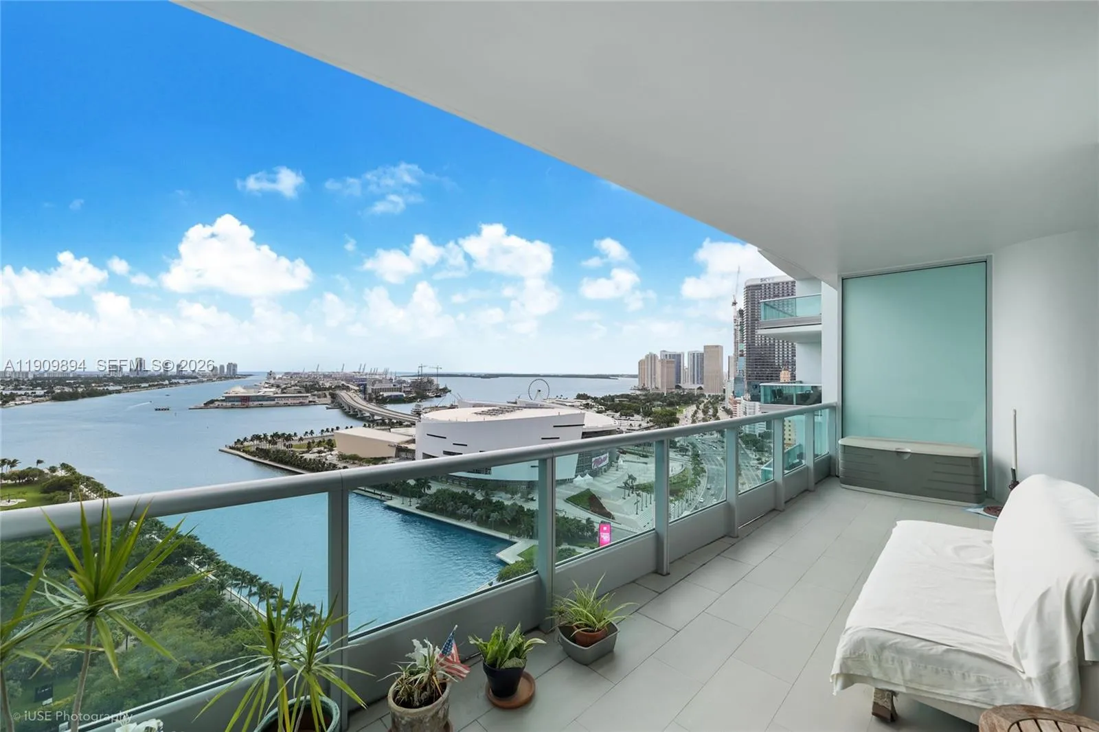 3 bedroom 3 bath for sale at 900 Biscayne Blvd # 2602, Miami FL 33132