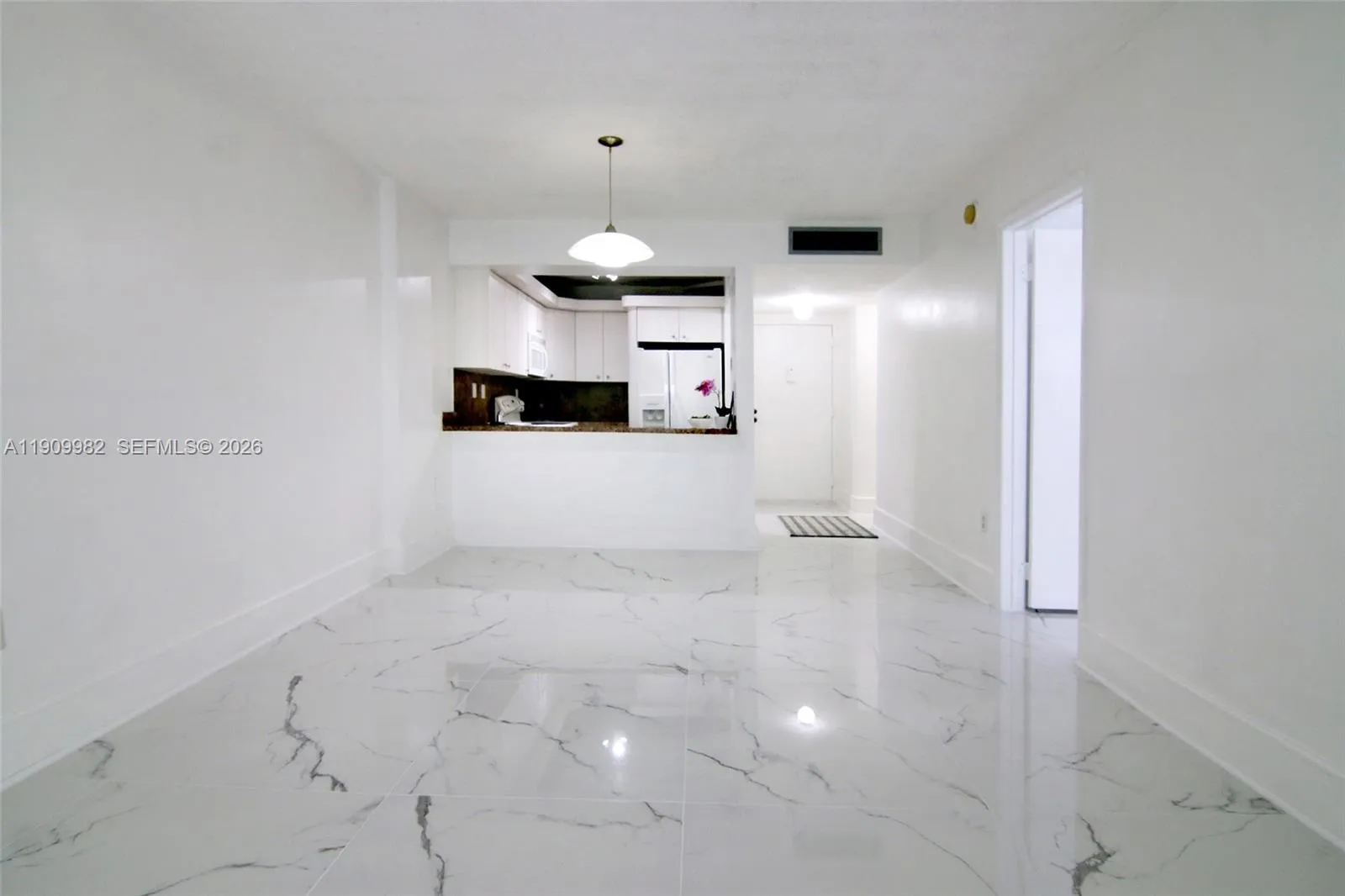 16465 NE 22nd Ave # 116, North Miami Beach FL 33160