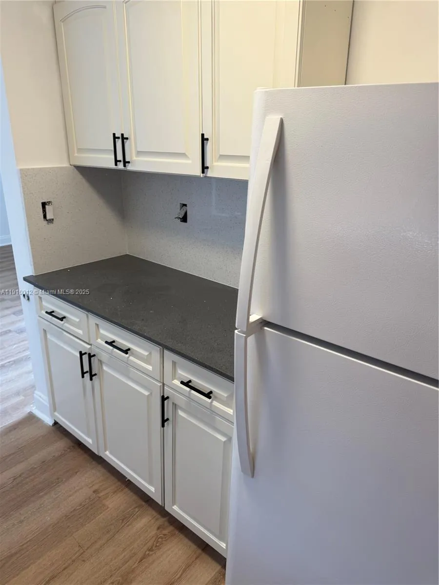 748 NW 77th Ter, Miami FL 33150