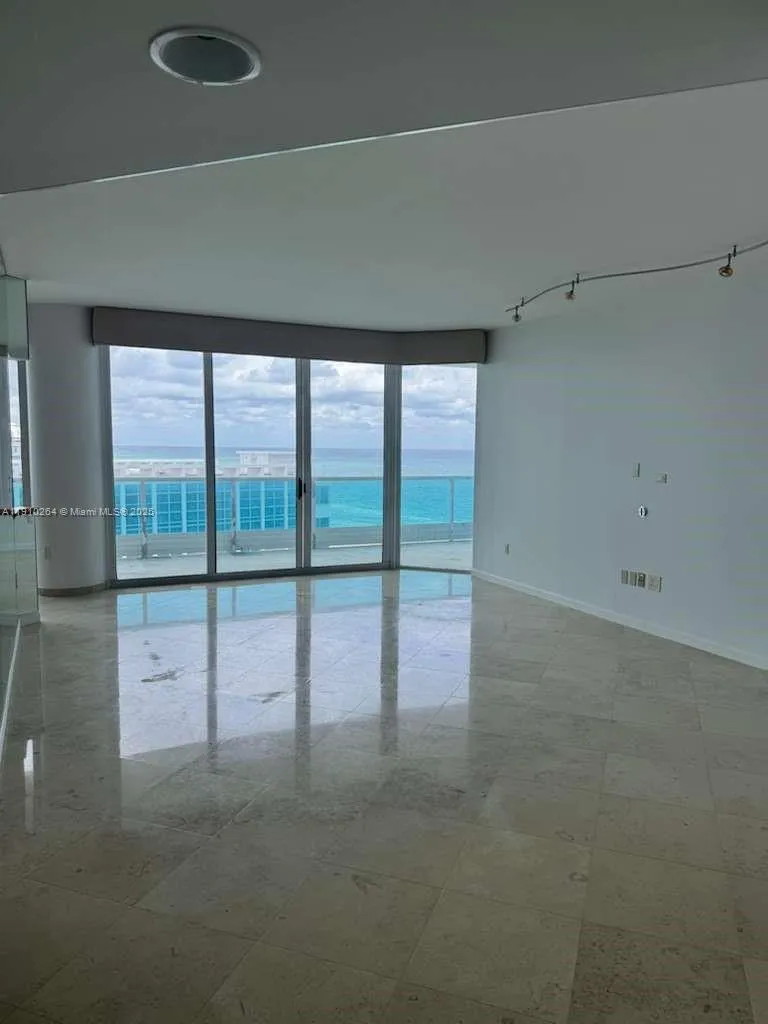 2 bedroom 2 bath for sale at 5025 Collins Ave # 1602, Miami Beach FL 33140