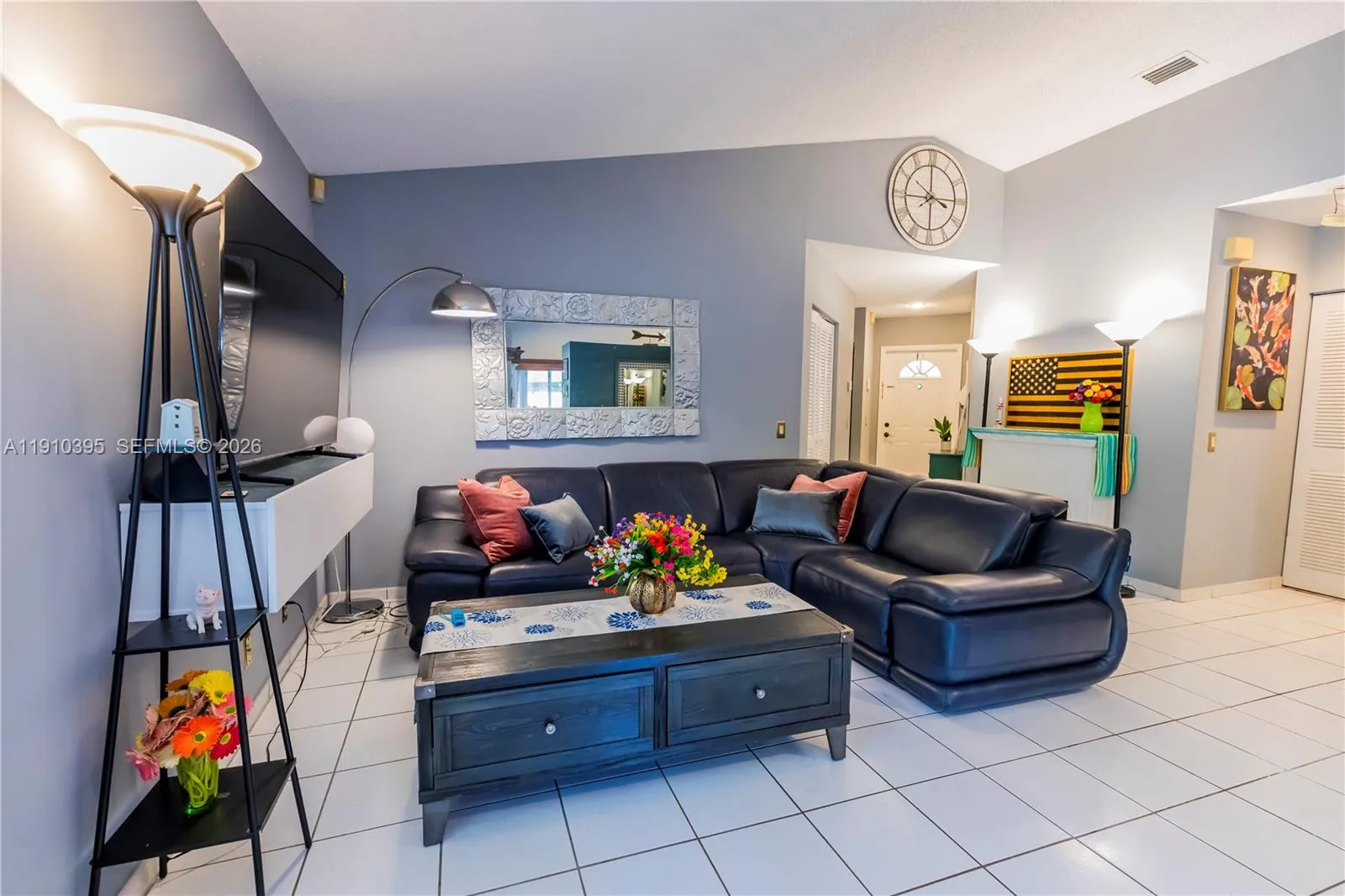 1327 Seagrape Cir, Weston FL 33326