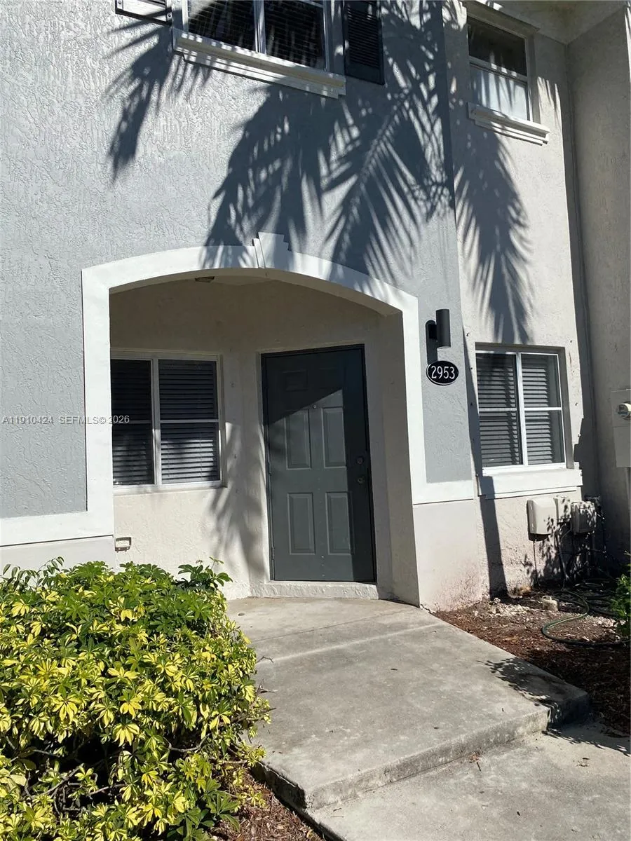 2953 SE 15th Ter, Homestead FL 33035