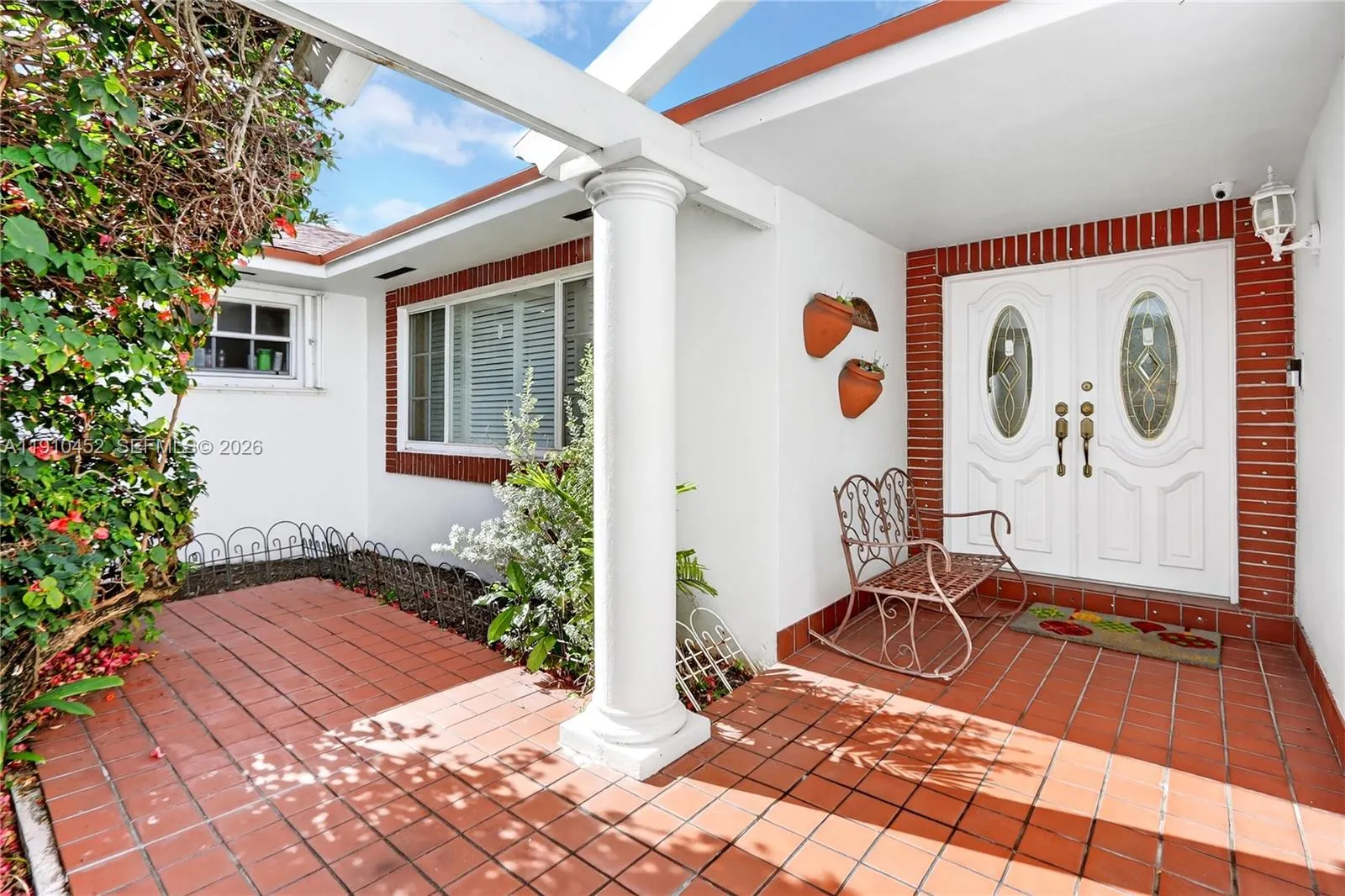 1232 SW 132nd Ct, Miami FL 33184