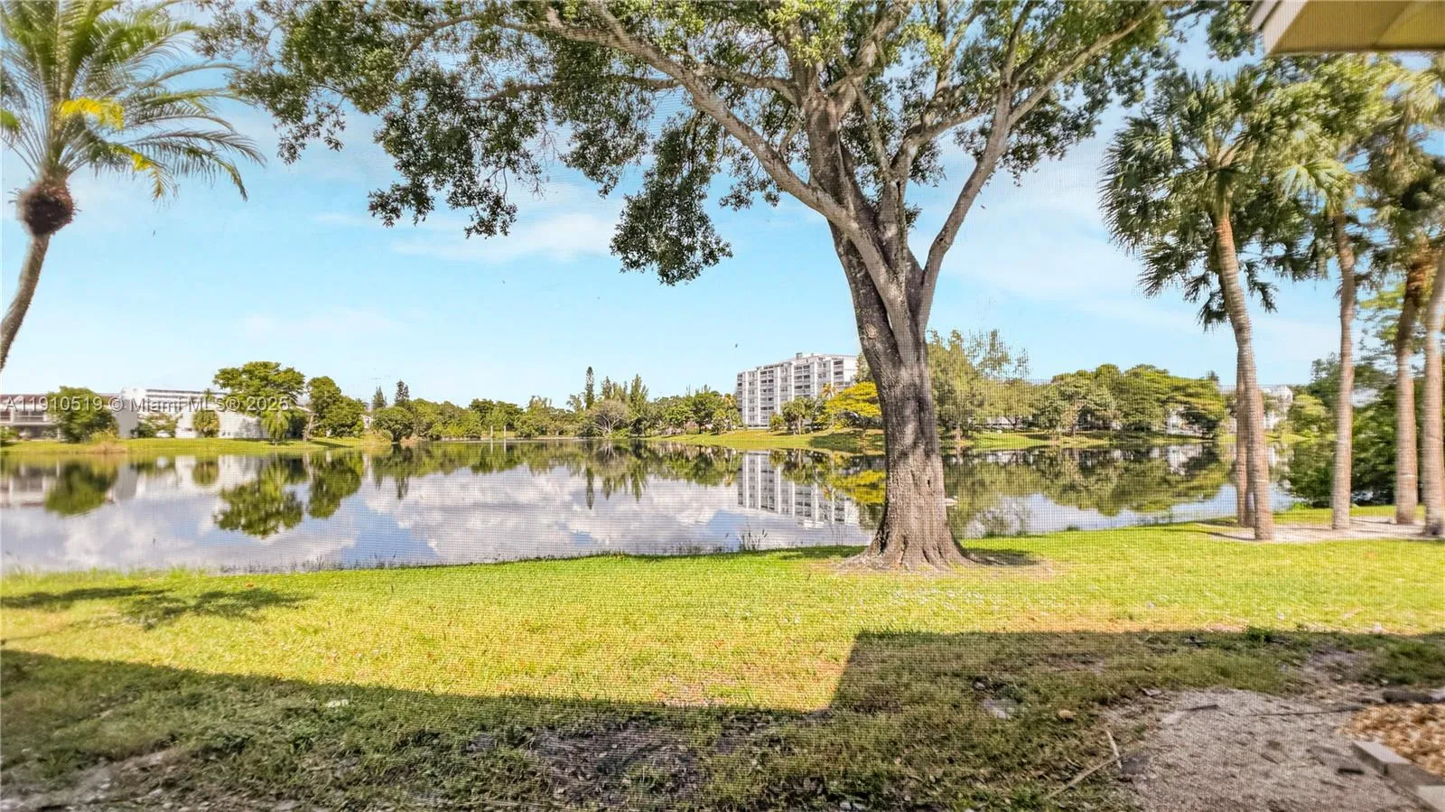 6405 W Oakland Park Blvd # 2, Lauderhill FL 33313