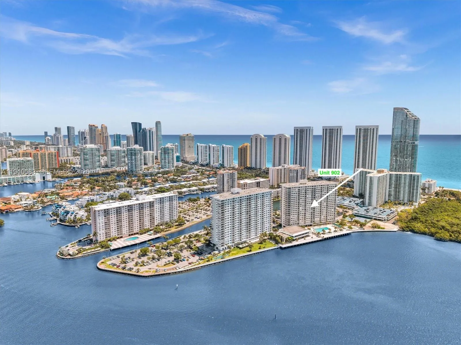 300 Bayview Dr # 902, Sunny Isles Beach FL 33160