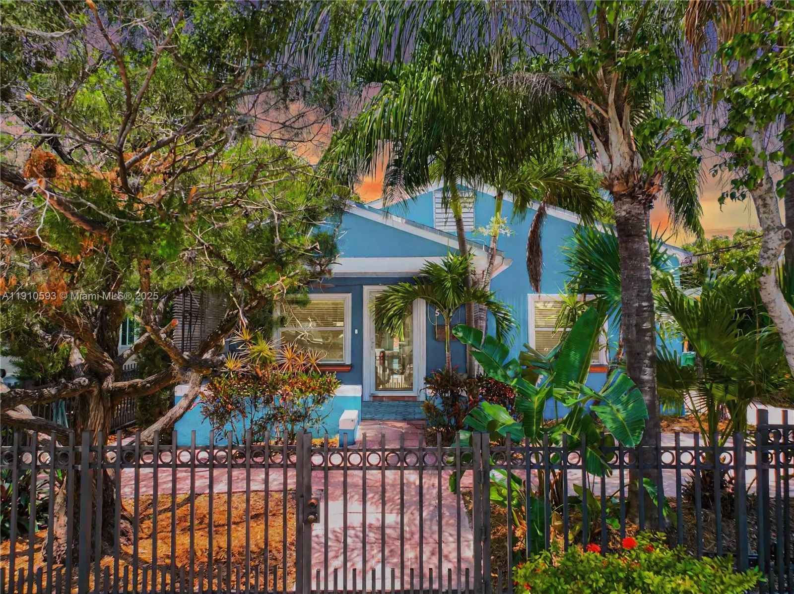 4 bedroom 2 bath for sale at 561 NW 53rd St, Miami FL 33127