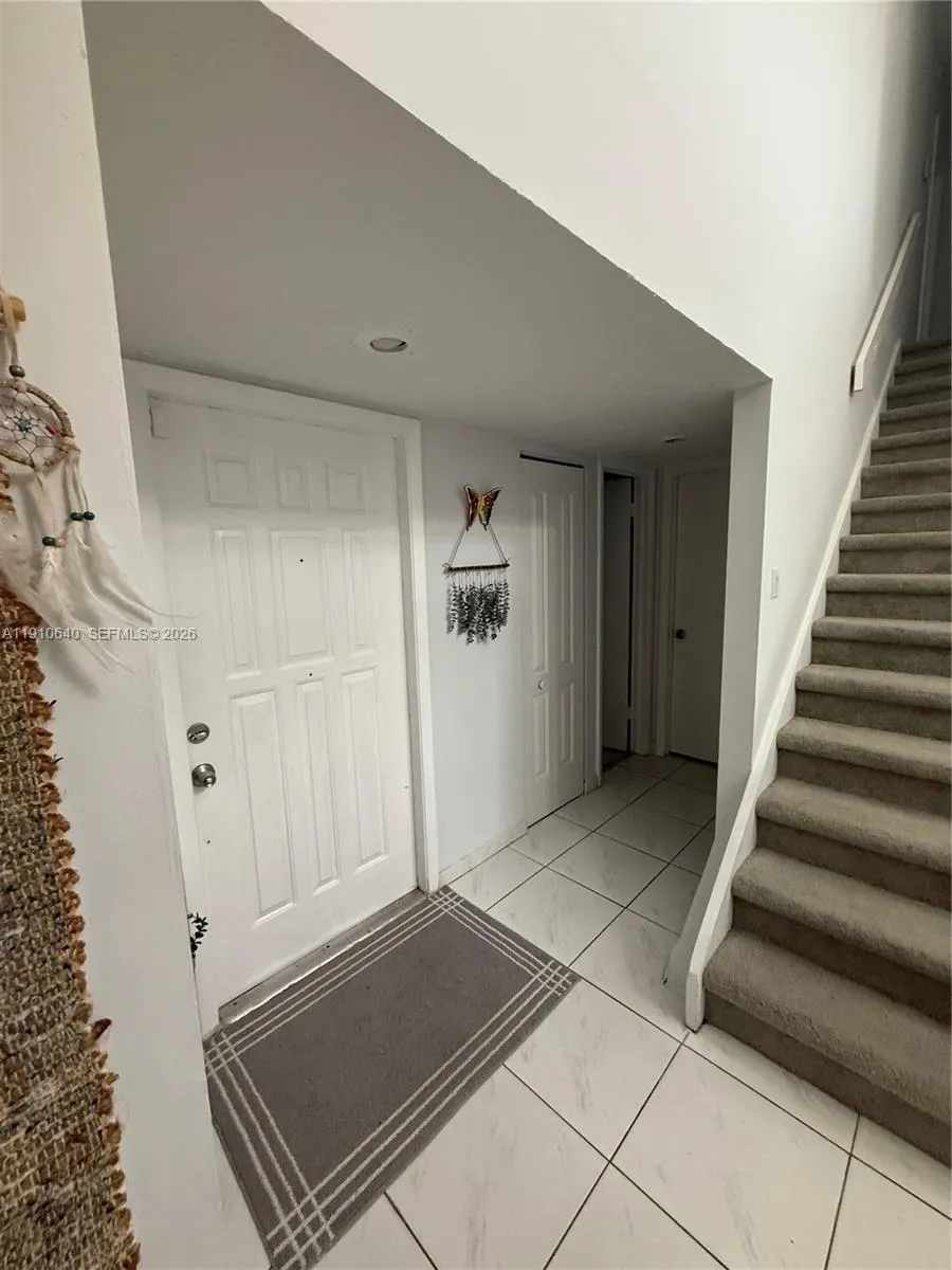 17048 NW 66th Ct, Miami Lakes FL 33015