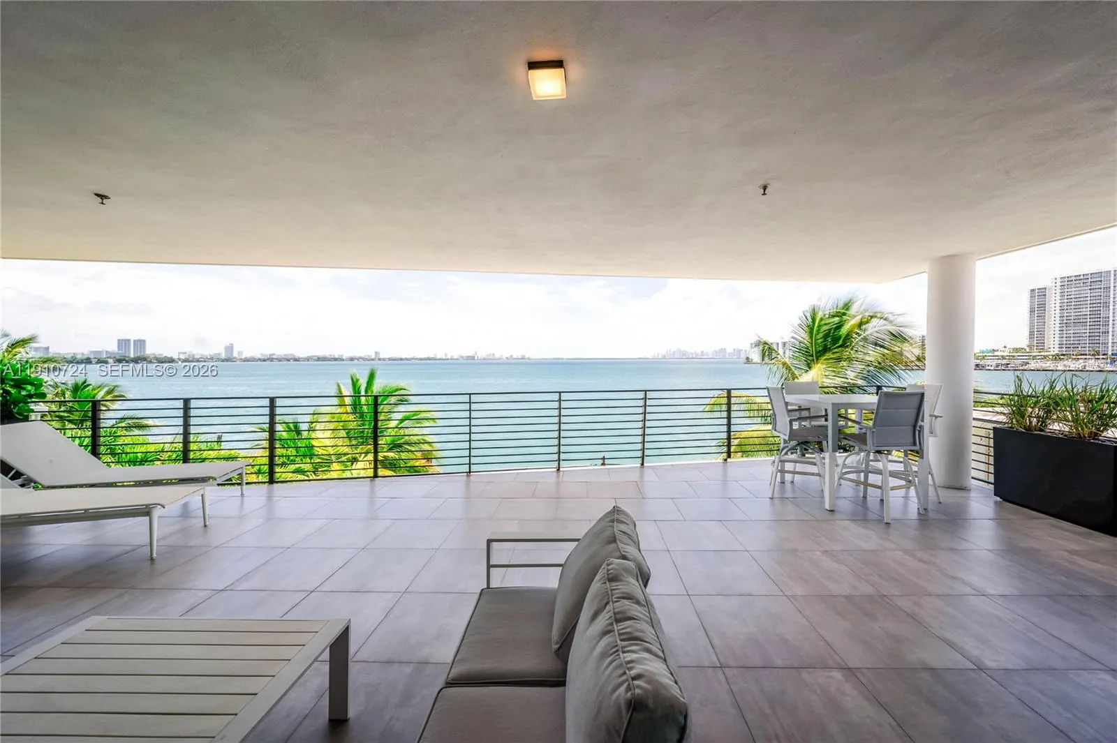 1930 Bay Dr # 1, Miami Beach FL 33141