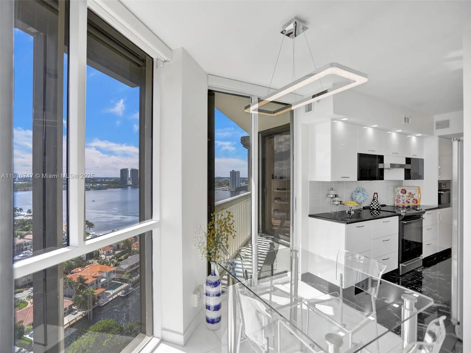 1000 E Island Blvd # 2103, Aventura FL 33160
