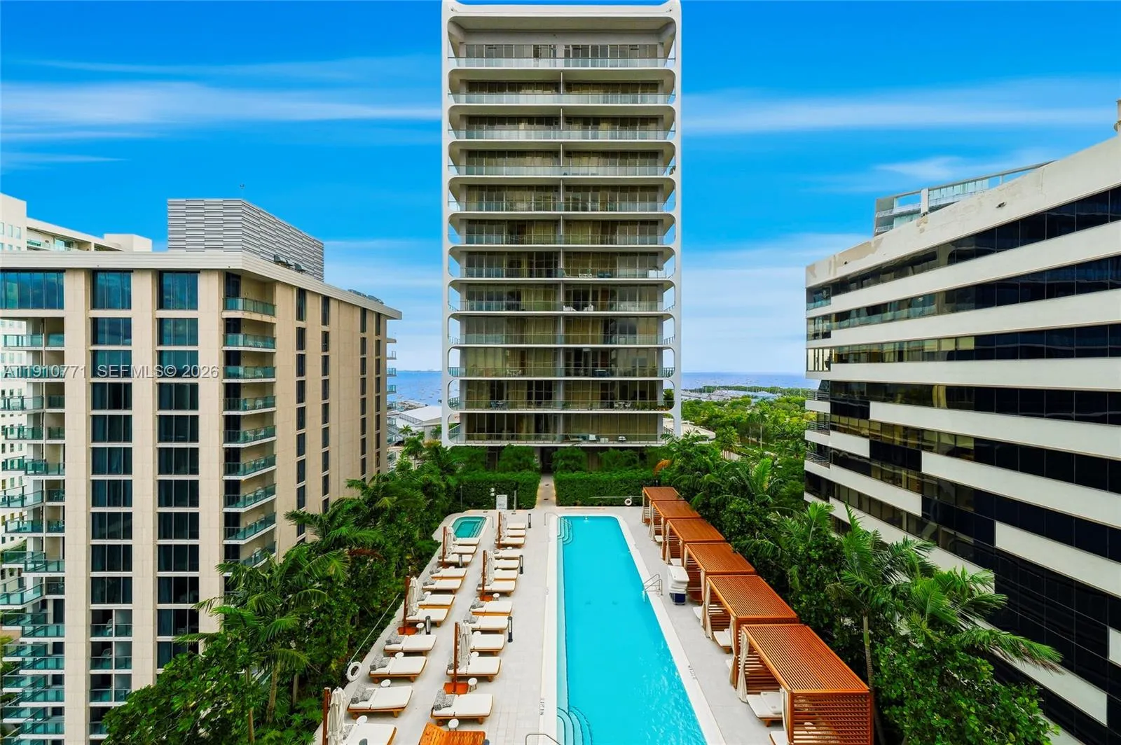 2 bedroom 2 bath for sale at 2678 Tigertail Ave # 1110, Coconut Grove FL 33133