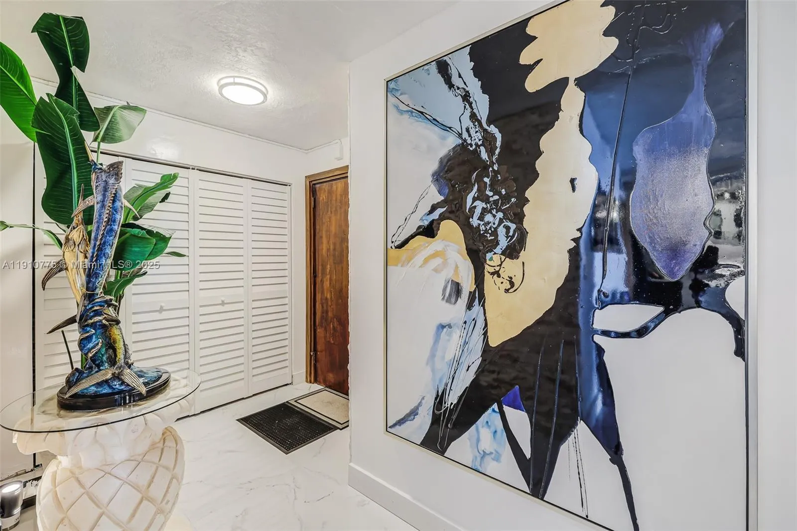 1820 S Treasure Dr # 203D, North Bay Village FL 33141