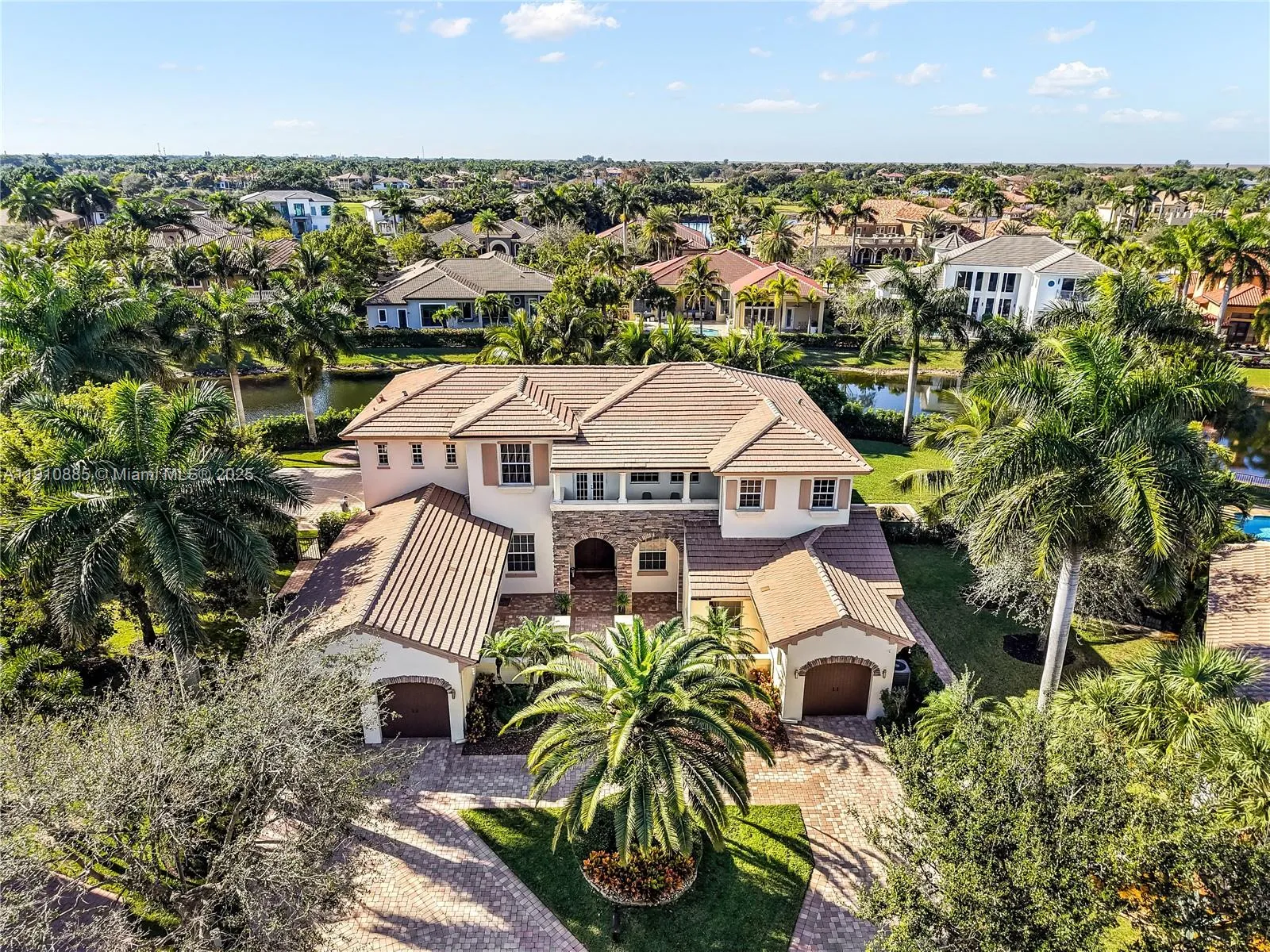 12008 NW 69th Ct, Parkland FL 33076
