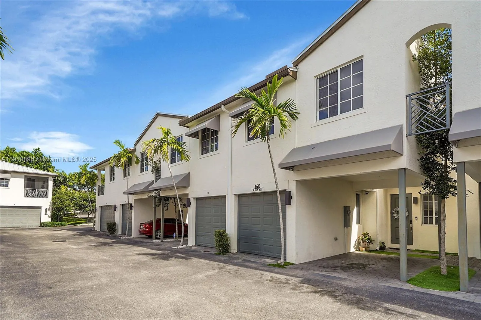 140 SE 7th Way, Pompano Beach FL 33060