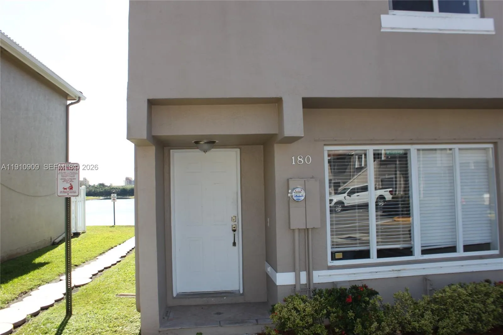 180 Riviera Cir # 5, Weston FL 33326