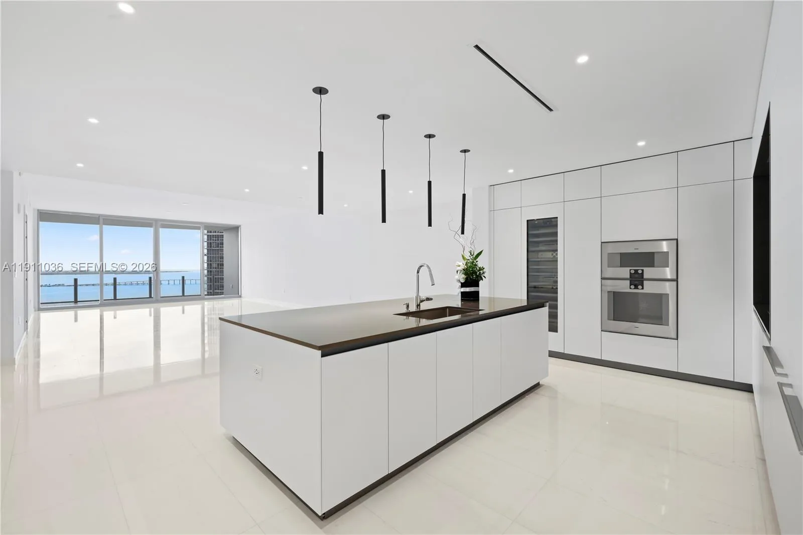 300 Biscayne Blvd Way # 3404C, Miami FL 33131