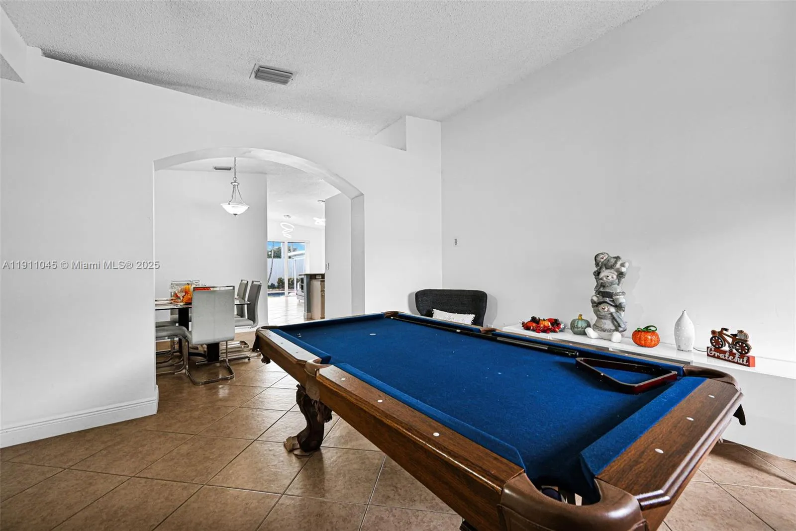 17384 SW 138th Ct, Miami FL 33177