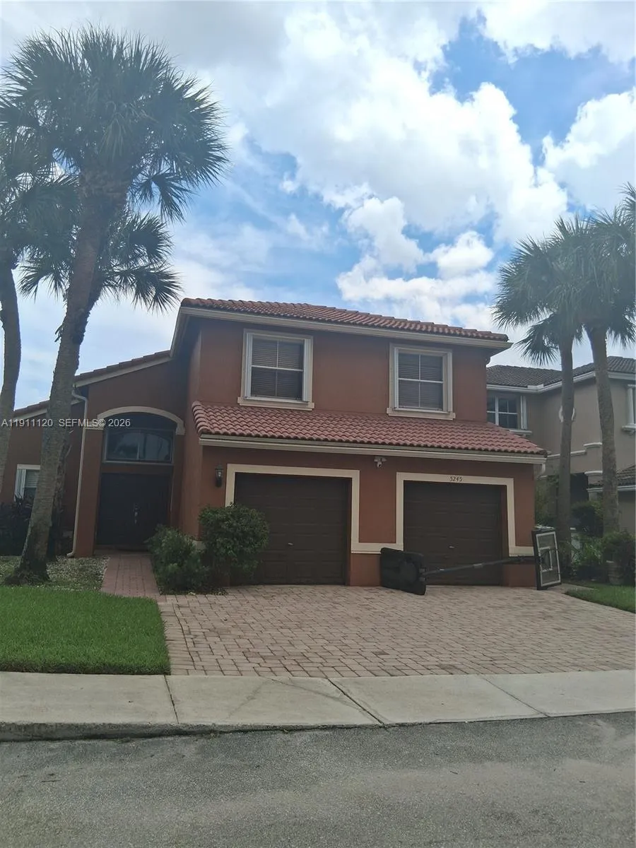4 bedroom 2 bath for sale at 5245 SW 38th Ave, Hollywood FL 33312