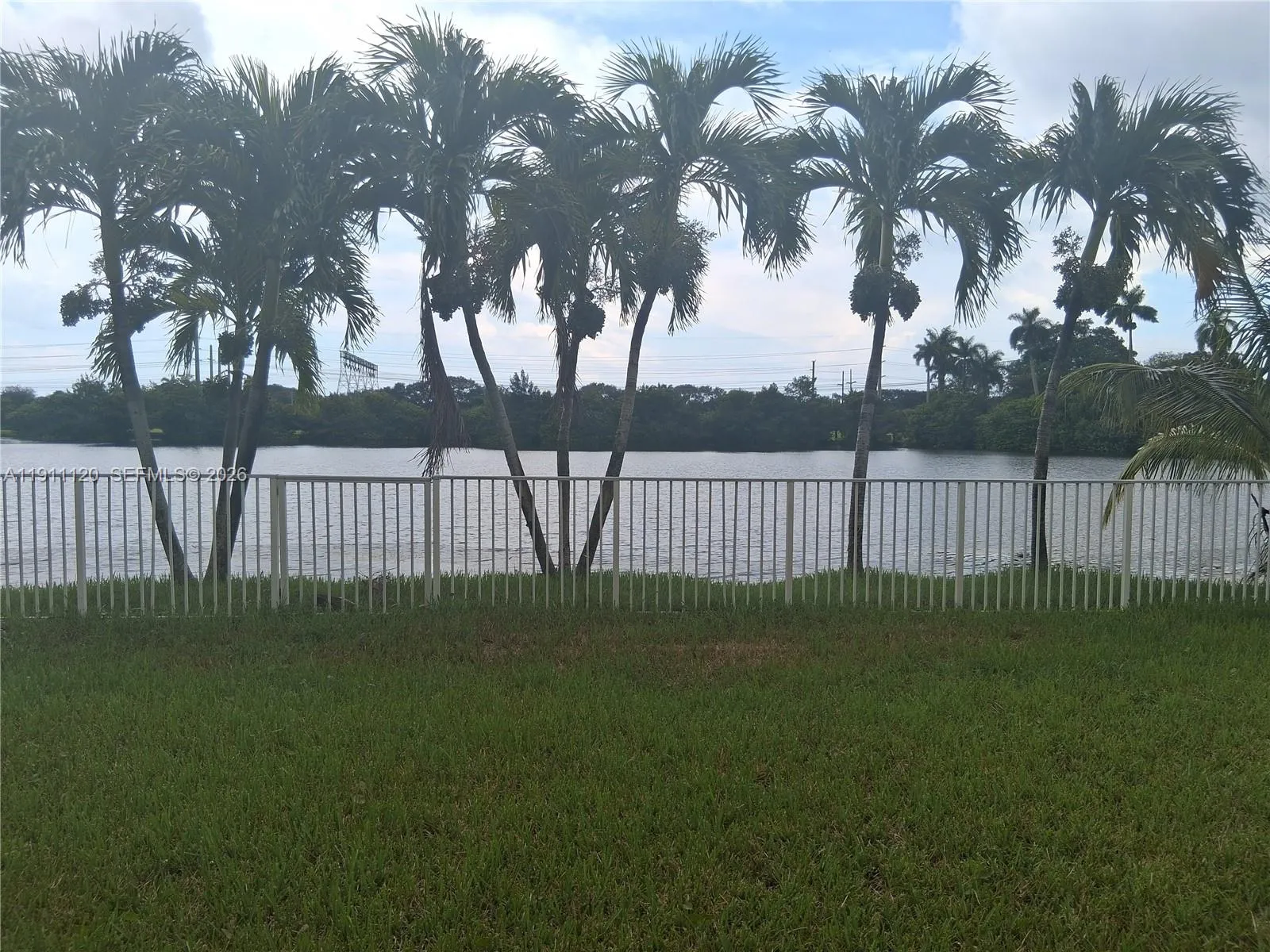 5245 SW 38th Ave, Hollywood FL 33312