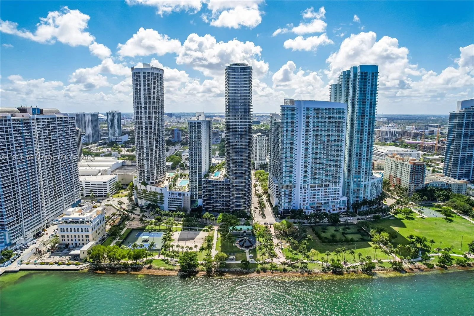 488 NE 18th St # 3912, Miami FL 33132