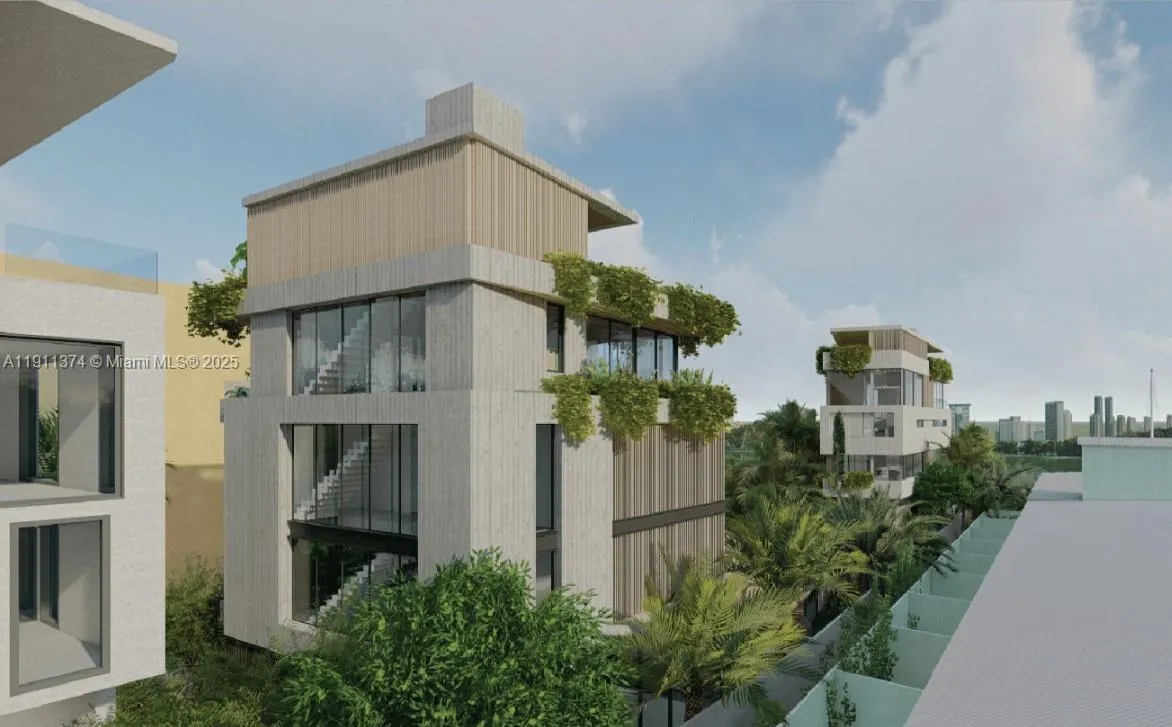 10 Century Ln, Miami Beach FL 33139