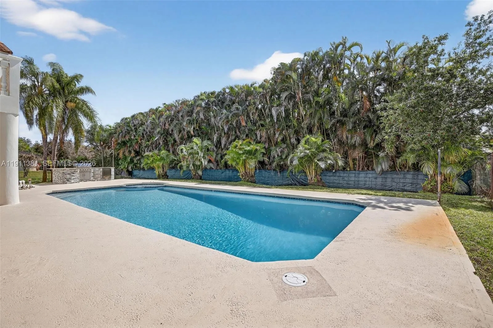12360 SW 1st St, Plantation FL 33325