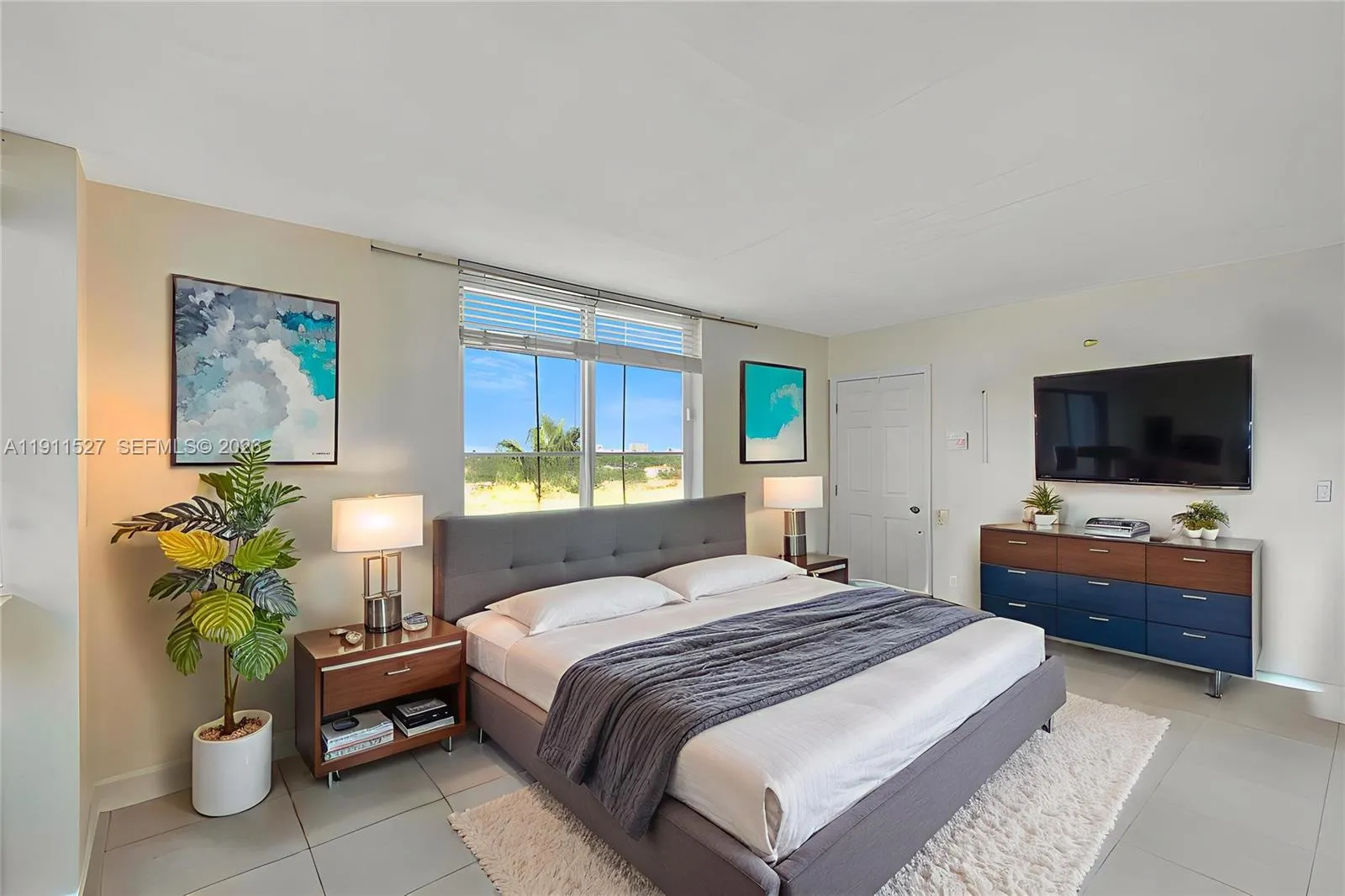 5005 Collins Ave # 608, Miami Beach FL 33140